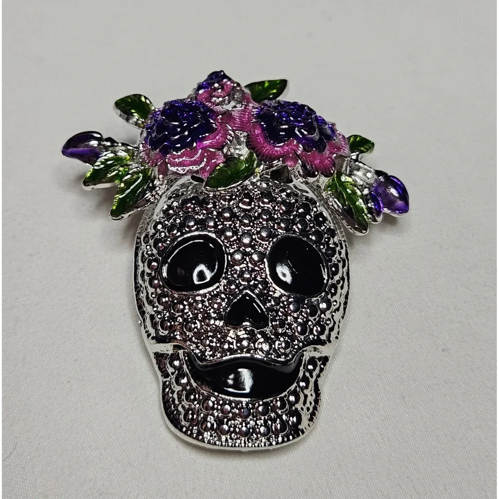 Sugar Skull Brooch Womens OS Silver Purple Floral Enamel Dia de Muertos